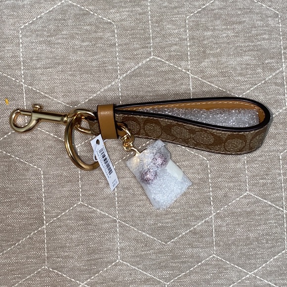 Authentic Coach signature cherry Charm Keychain - Picture 4 of 5